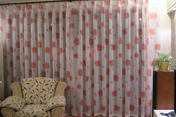 DIY beautiful curtains create a romantic life