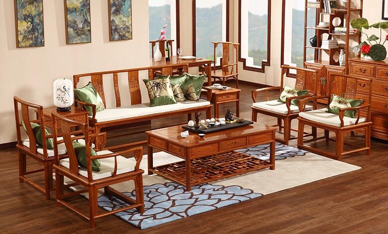 Show different styles of charm with wooden furniture